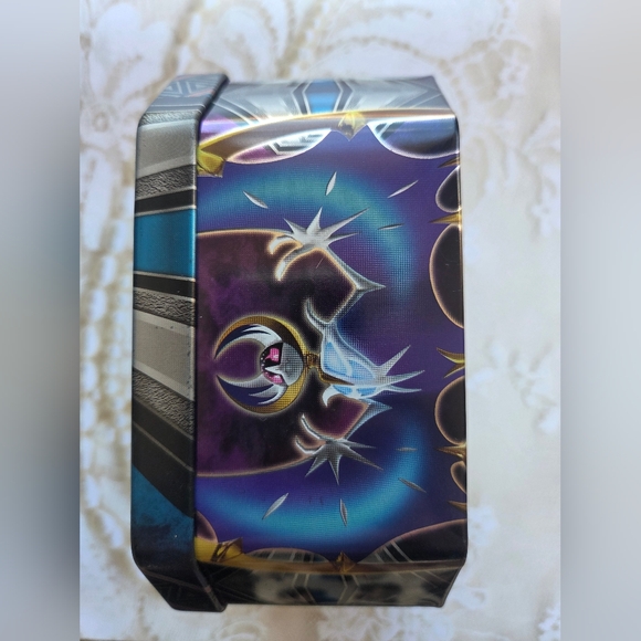 Pokémon TCG : Legends of Alola Solgaleo GX Collector Tin 2017 - Picture 7 of 13